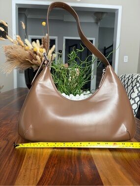 Oak and fort Classic Brown Shoulder Bag - Sleek Everyday Tote